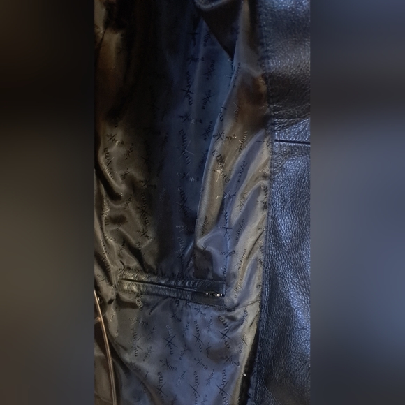 Womens Black Leather Jacket size large - Picture 5 of 8